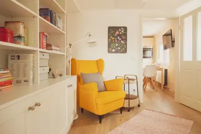 Image de Haus Hummel | vacation apartment Liese | 300 m to the lake | large garden & playground