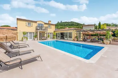 Image de Magnifique maison à Grimaud avec WiFi