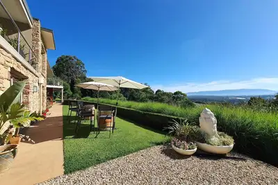 Image de Breathtaking 2 bedroom apartment