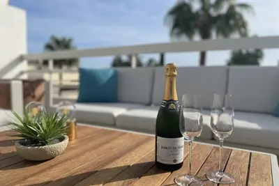 Image de Pent-House, 3 Bedroom, Sleeps 6, Parking