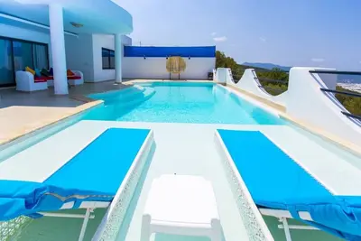 Image de Villa for 2 in Üzümlü Village