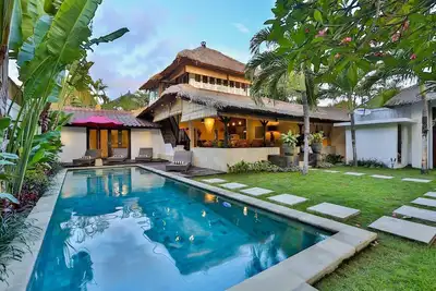 Image de Villa Champagne/Luxury villa with private pool and large garden/Bali style