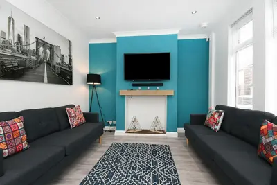 Image de Uber modern 3 bed house close to City centre