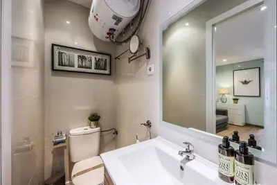 Image de Loft Gran Via - 5º No Elevator- Sb1