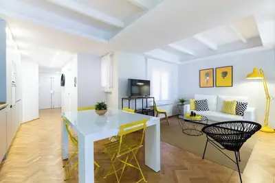 Renovated Apartment in Lavapiés
