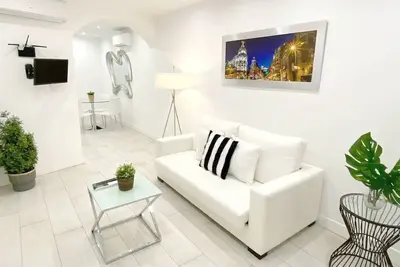 Image de Design apartment in Plaza Mayor 1d