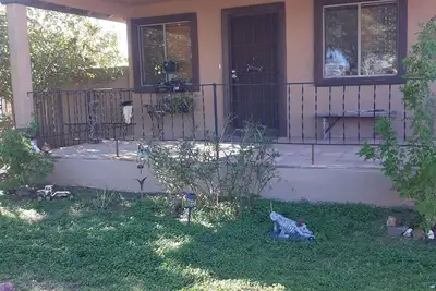 Image de 5 minutes away from the Cardinals Stadium