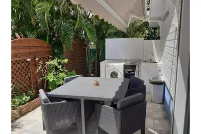 Image de Frigate Bungalow