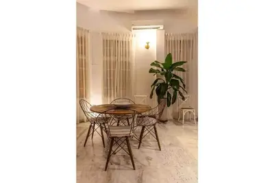 Image de Contemporary Flat inside the old City