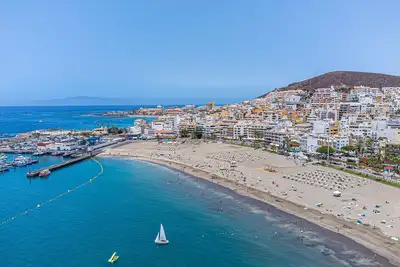 Image de Apartment in the center of Los Cristianos, 5 minutes from the beach