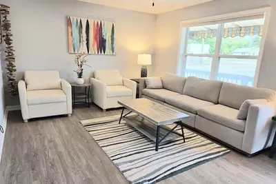 Image de Bayside Beach House Sleeps 10