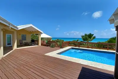 Image de Serene Beach Paradise House