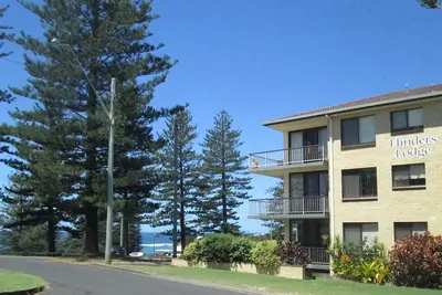 Flinders Lodge 3, 3/22 Clarence St