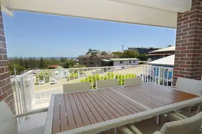 Image de Cashel, large family home with extensive Clarence River views