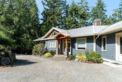 Image de East Sooke Hideawy, Top View, 180° Sea View