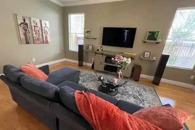 Image de \"Private Paradise Home with Salty Pool