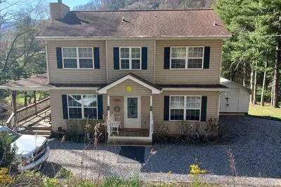 Image de Maggie Valley Country Cottage