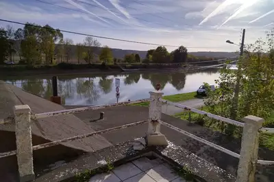 Image de Auberge Le bac qui donne face Ă la marne