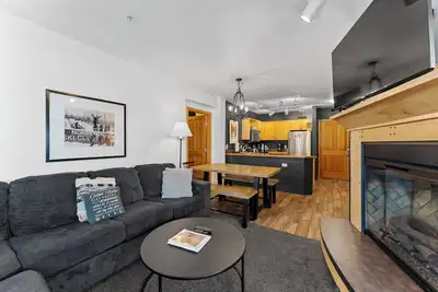 Image de Condo in River Run Village, Short Walk to the Slopes, Shops & Dining!