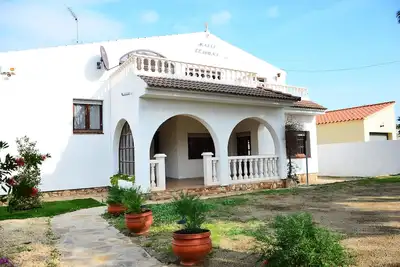 Image de Villa Masia Llacuna avec piscine privée, terrasse et Wi-Fi