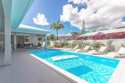 Image de Villa Green 3 Ch avec Piscine à 2min de la Marina