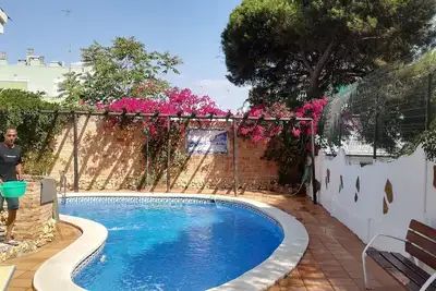 Image de Maison de vacances Punta Umbria pour 1 - 6 personnes avec 3 chambres à coucher - Maison de vacances
