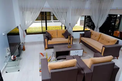 Image de Granite Court By Austin David Apartments Accra