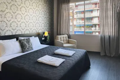 Image de Stay U-nique Apartments Beltrán i Rózpide