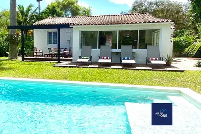 Image de Private Pool Miami Escape  Near Wynwood & Beach 🏝️ Central Location