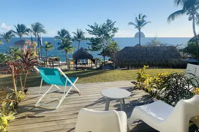 Image de Studio \"Ti Joyau\", vue mer, piscine. Classé Tourisme 4 étoiles