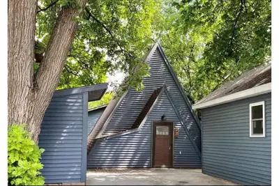 Image de King Bed I Wood Burning Fireplace I Parking I Washer/Dryer I Jacuzzi Tub