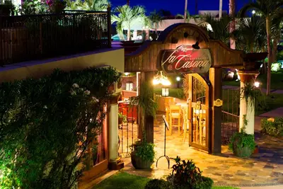 Image de Located on the pristine medano beach