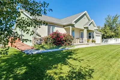 Image de The Gathering Place for Paws, Friends, and Family