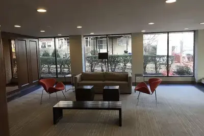 Image de Beautiful 2 bedroom in Queens