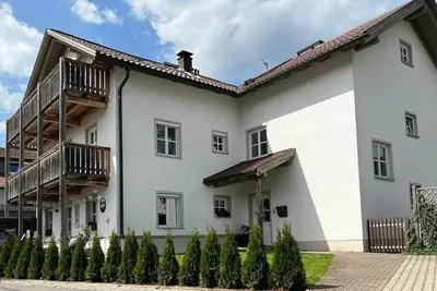 Image de Large vacation apartment with balcony, Swedish stove and box-spring bed