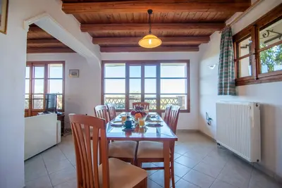 Zefyros Maisonette with Sea View