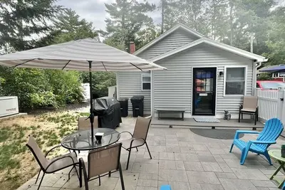 Image de 2-bedroom 1 bath remodeled cottage