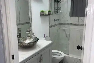 Image de West view 1- ask about our special rates! free wifi, modern, near the beach