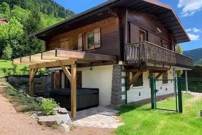 Image de La Bresse, sublime chalet, clôturé, jacuzzi, sauna privé, à 10min des pistes