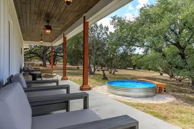 Image de The Get Away in the Texas Hill Country
