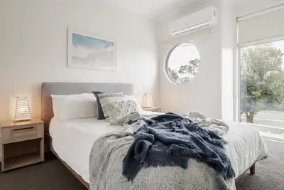 Image de 2Bdrm Beachside Town House with Ocean Views