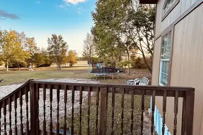 Image de Tiny Home with a Big view!