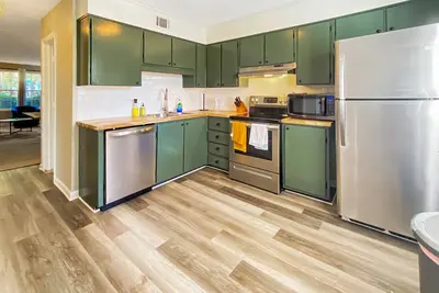 Image de Comfy Townhome Near Ardsley!