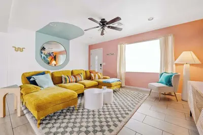 Image de Family home w/pool, game room & Bbq