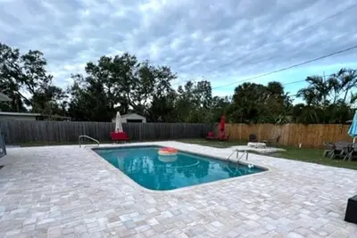 Image de Heated Pool Home in Heart of Venice