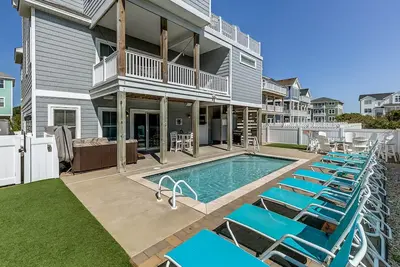 Image de Eden Found | 290 ft to the beach | Private Pool, Hot Tub