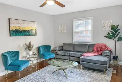 Image de Cheerful & Spacious in Prime Location, Ready for You!