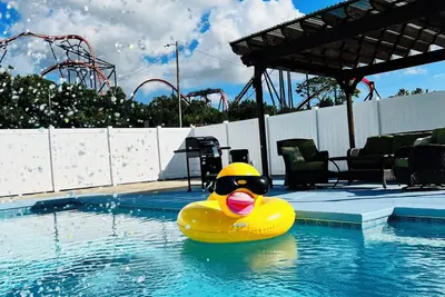 Image de Busch Gardens Deluxe Edition w/heated pool
