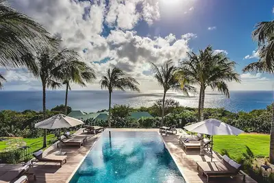 Image de Chef included by Fantasia Villas: Maison Blanc Bleu