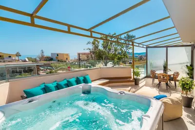 Image de Aphrodite Studios & Apartments-2 bedroom Luxury Suite 5+1 guests